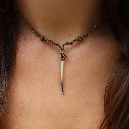 Echidna Necklace Single