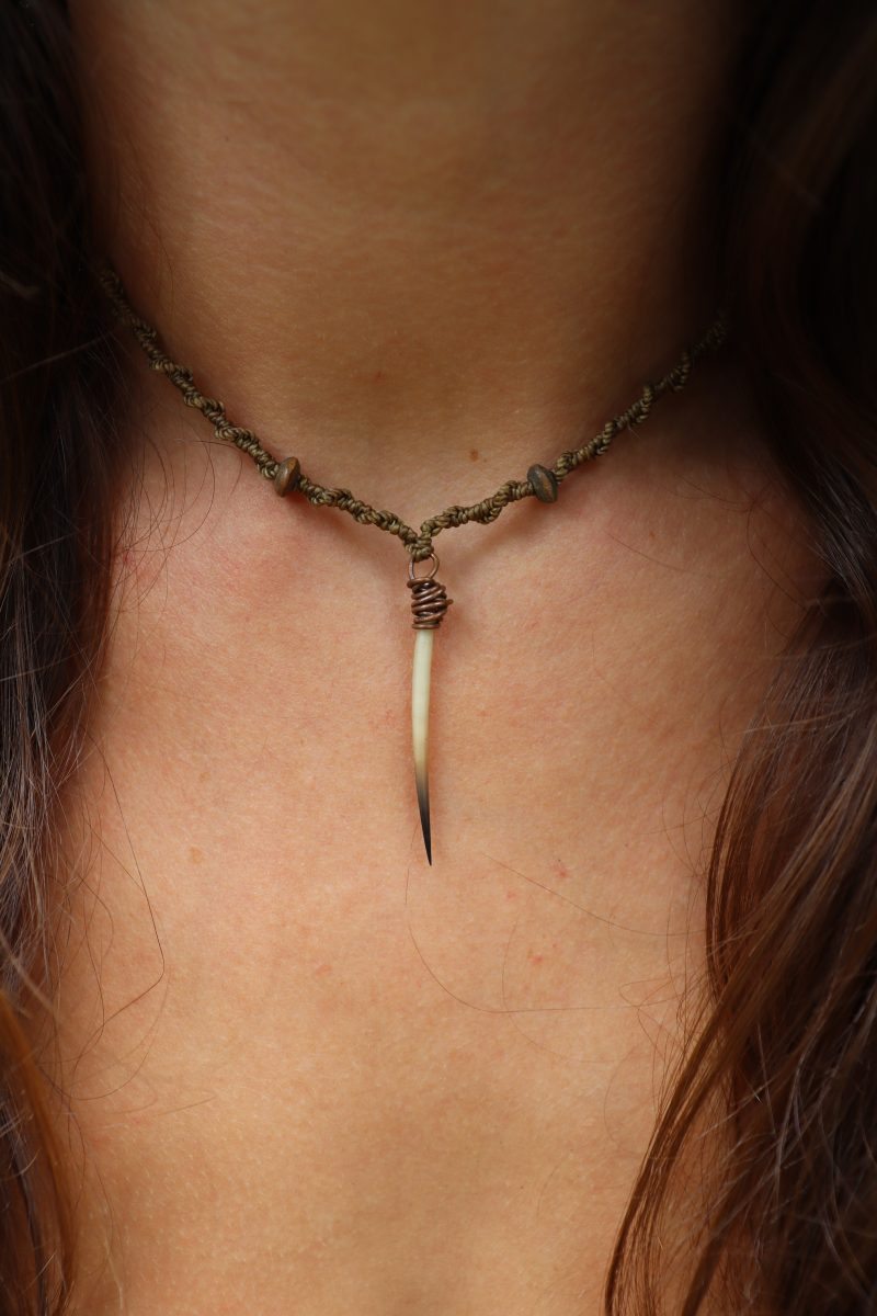 Echidna Necklace Single